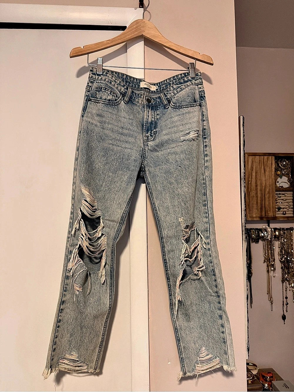 Hidden Distressed Straight Leg Jeans in Blue